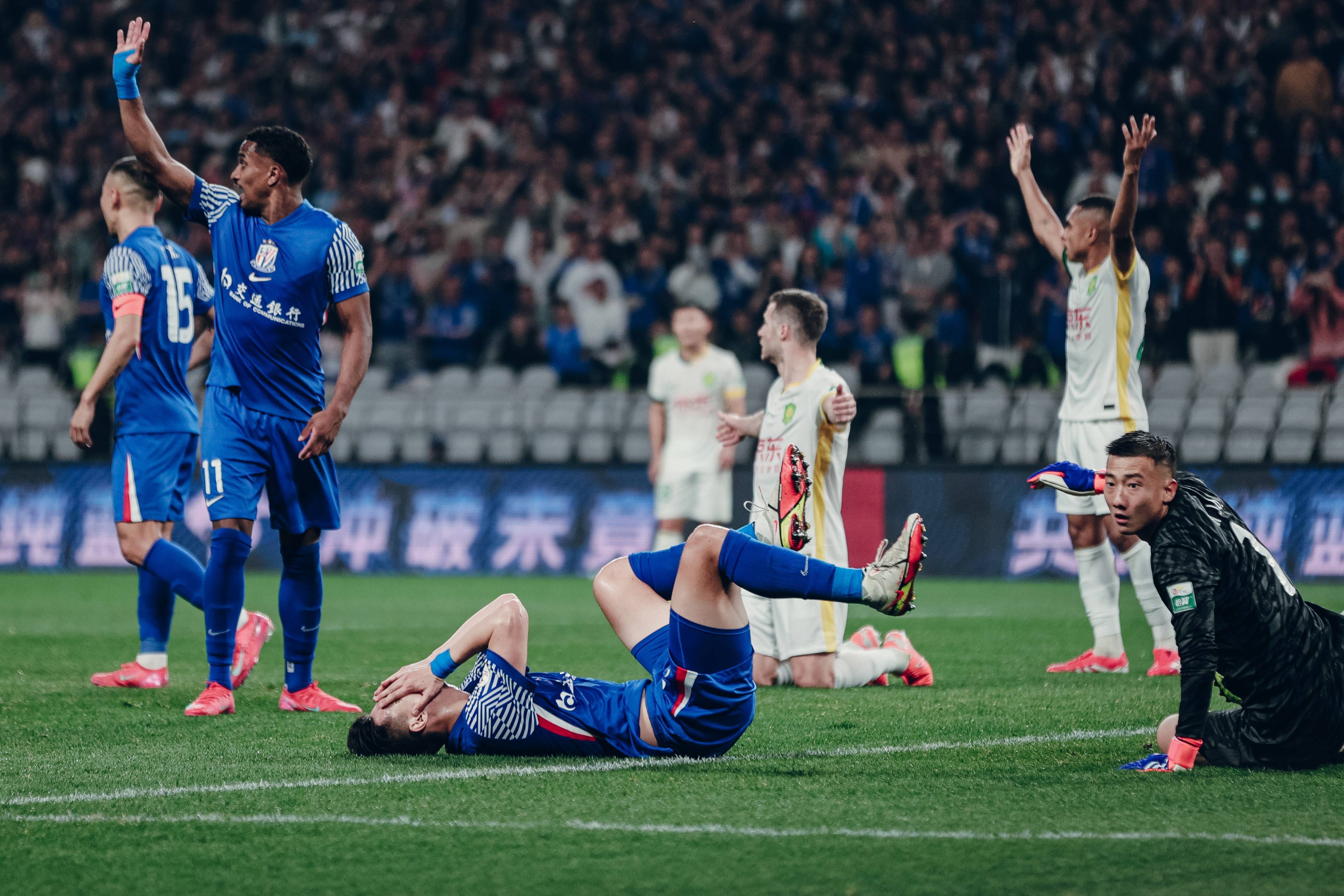 乐鱼app从圣安东尼奥马刺伤情更新备战亚冠到阿贾克斯赛前刷新队史纪录，费德勒与60激战利物浦分钟的简单介绍