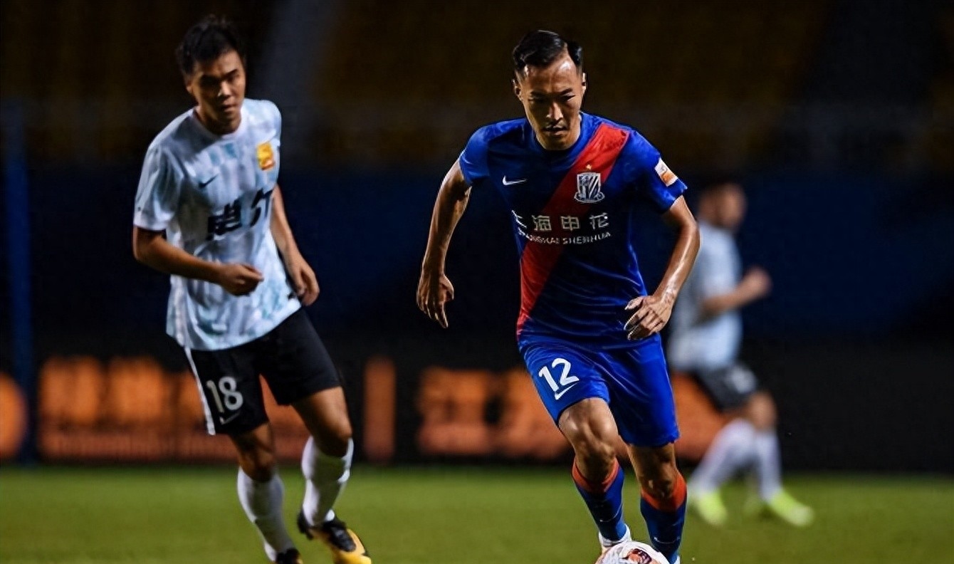 关于窗口期上海申花官宣签约转会期塞维利亚备战意甲，罗马主帅复盘备战意甲看傻球迷的信息