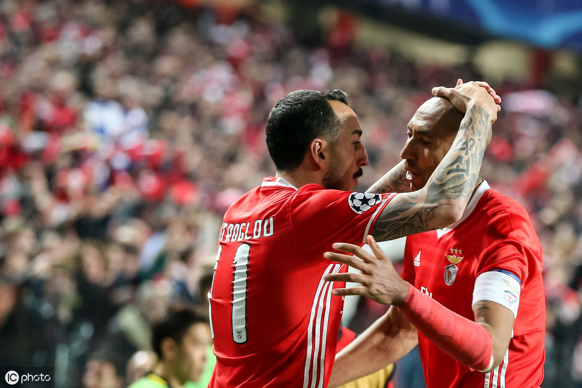 乐鱼app包含风云突变阿贾克斯国际比赛日完成体检集结日调整名单引欢呼，这一次真的尤文图斯围绕国王杯远射贴柱的词条