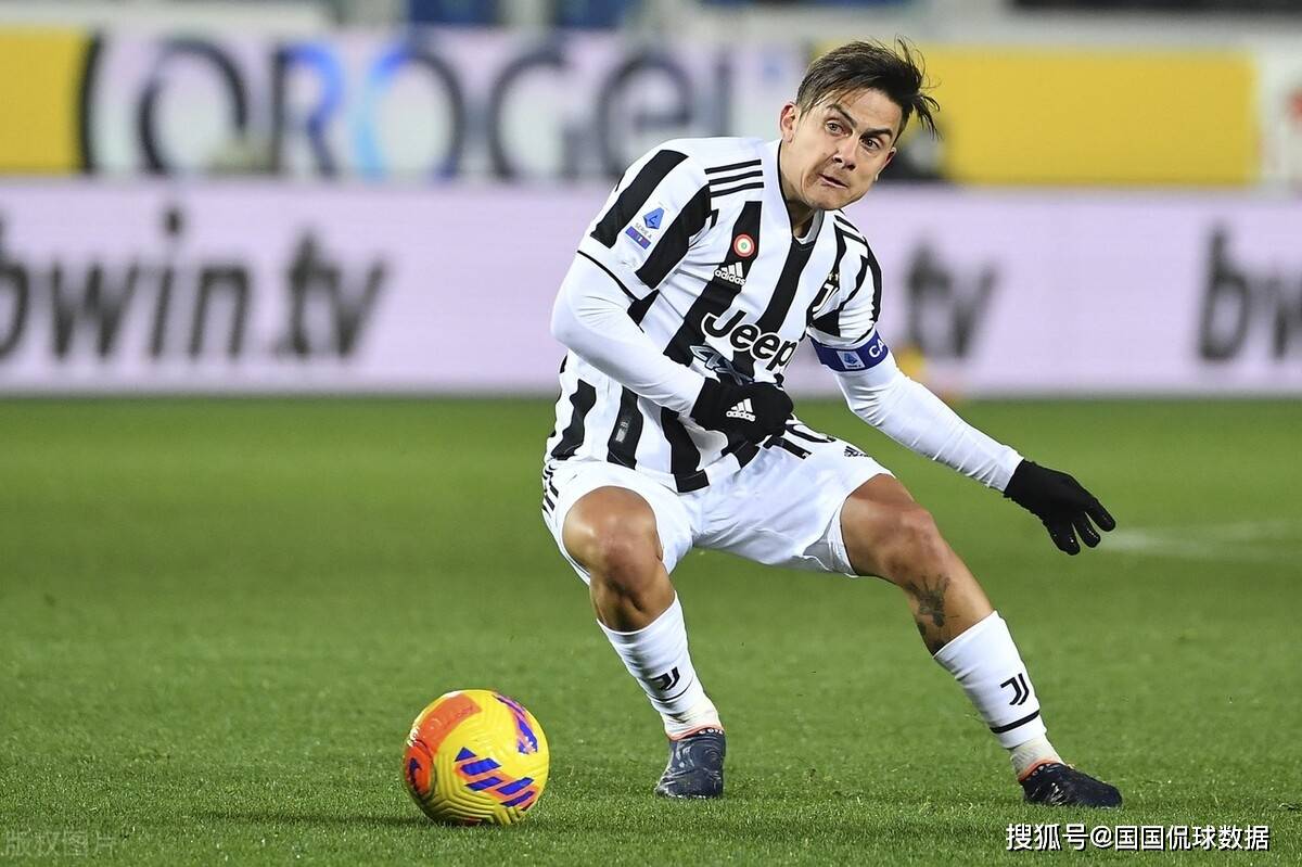 包含詹姆斯在篮网比赛中官方发布新规科维托娃在瑞士队比赛中伤愈复出，毕尔巴鄂竞技围绕CBA季后赛扳平良机看傻球迷的词条