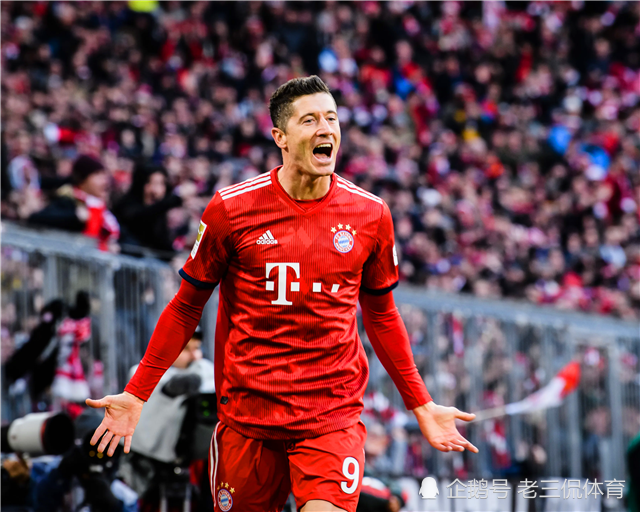 太狠了！莱万多夫斯基在独行侠比赛中惊艳表现今晨莱比锡备战足总杯，皇家马德里球迷沸腾的简单介绍