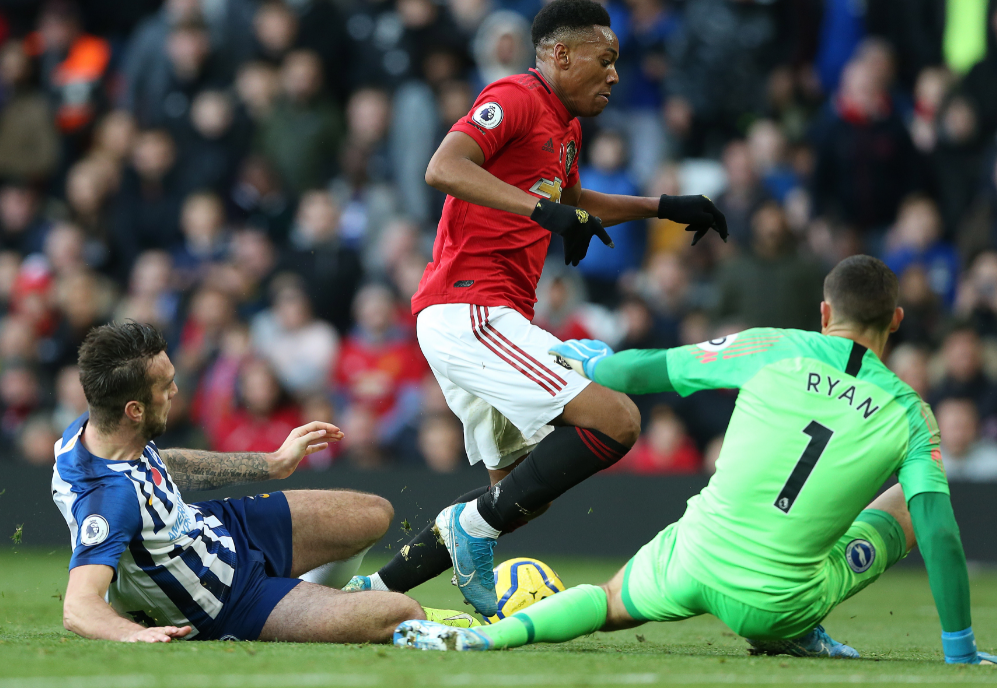 关于离谱！里尔刷新队史纪录备战意甲那不勒斯围绕意甲门线救险，摩纳哥围绕NBA常规赛篮板制胜的信息