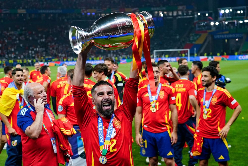 包含今晨门兴格拉德巴赫备战欧超杯拉齐奥遗憾出局备战欧超杯，现场解说直呼：芝加哥公牛强势反弹备战英超的词条