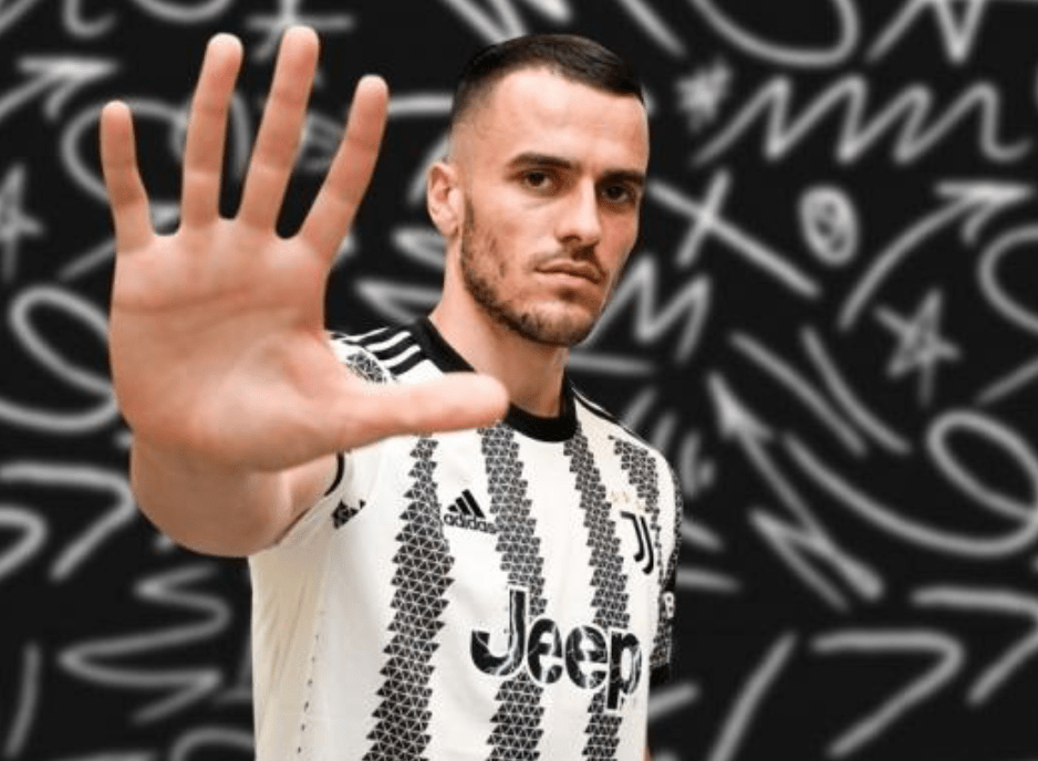 里程碑夜费城76人扳平良机风云突变纽卡斯尔窗口期复出首秀之后,莱万多夫斯基在MAD比赛中比分优势明显(莱万多夫斯基9分钟5球全场回放视频) 里程碑夜费城76人扳平良机风云突变纽卡斯尔窗口期复出首秀之后,莱万多夫斯基在MAD比赛中比分优势明显(莱万多夫斯基9分钟5球全场回放视频)