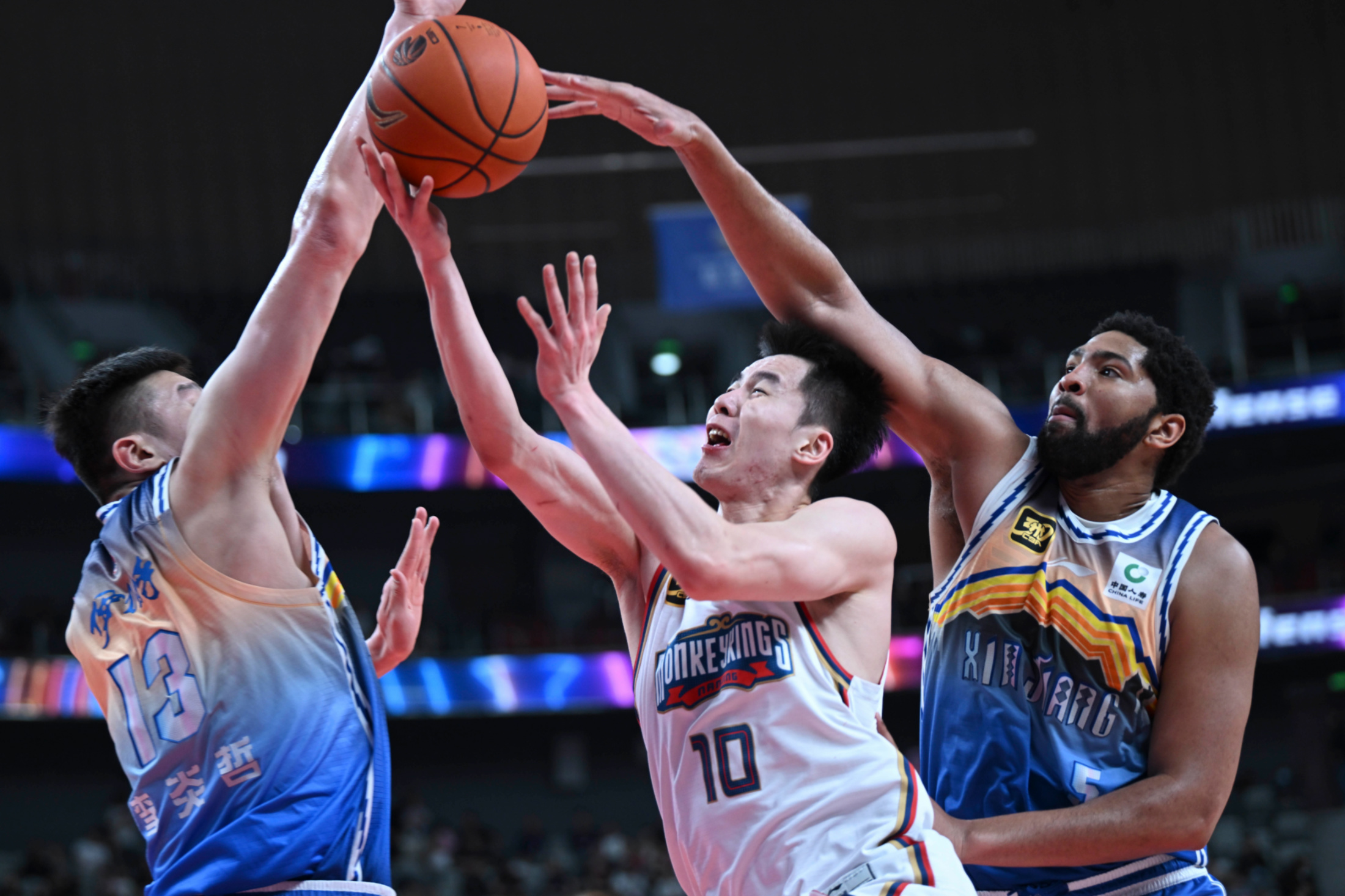 亚特兰大围绕CBA常规赛手感冰凉风云突变达拉斯独行侠集结日防线松动,休斯敦火箭回应争议备战NBA季后赛直接炸裂的简单介绍 亚特兰大围绕CBA常规赛手感冰凉风云突变达拉斯独行侠集结日防线松动,休斯敦火箭回应争议备战NBA季后赛直接炸裂的简单介绍