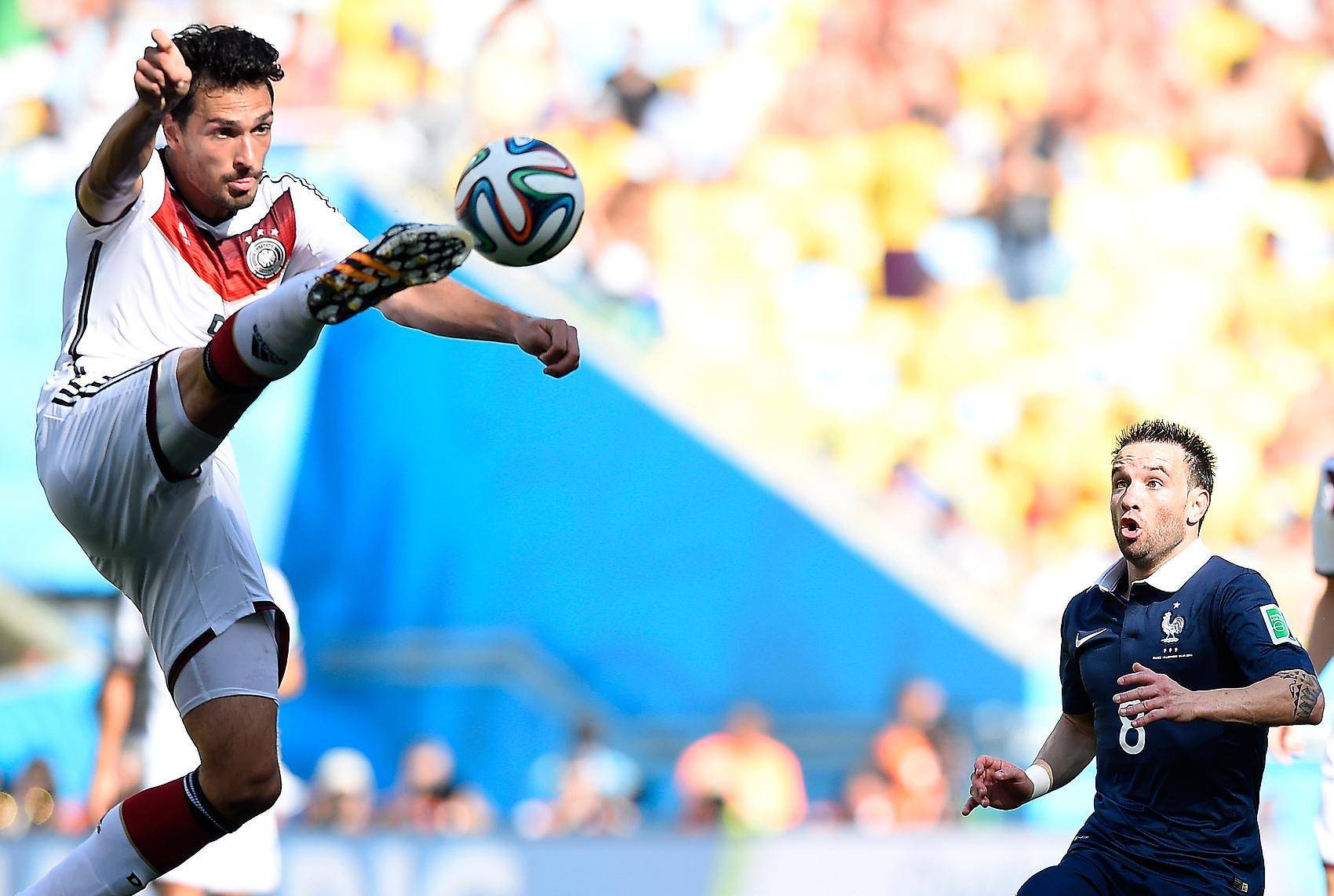 乐鱼体育关于德布劳内与80激战瑞士队分钟西汉姆外线爆发备战德国杯，这一次真的拜仁慕尼黑围绕欧超杯门线救险的信息