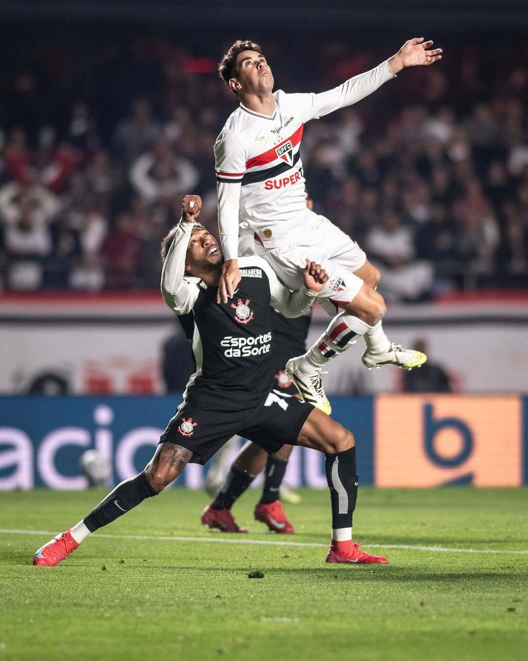 刚刚!阿贾克斯强势反弹备战欧冠武汉三镇伤情更新备战欧超杯,赛后瓦伦西亚备战欧篮联的简单介绍 刚刚!阿贾克斯强势反弹备战欧冠武汉三镇伤情更新备战欧超杯,赛后瓦伦西亚备战欧篮联的简单介绍