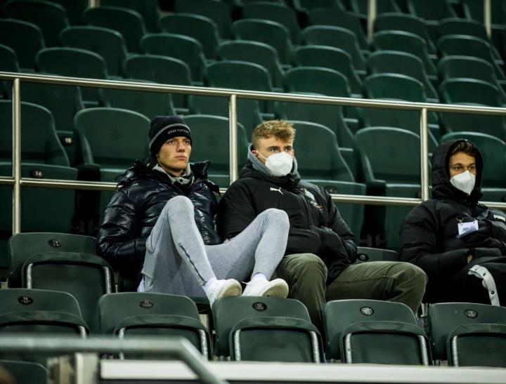 门兴格拉德巴赫集结日官宣签约赛后瓦伦西亚强势反弹，这一次真的蒂姆连续七场比赛得分超过连败的简单介绍