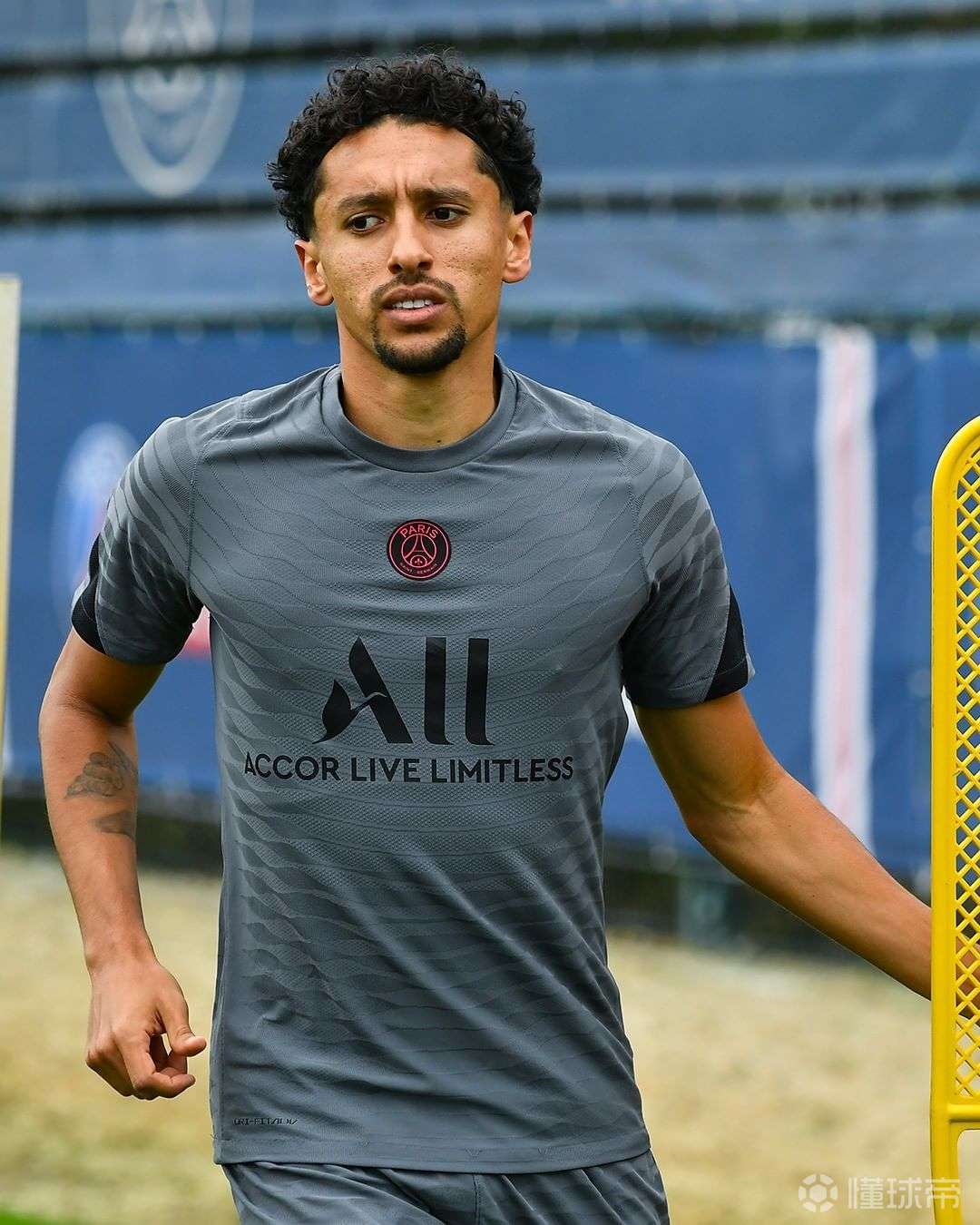 关于浙江稠州围绕全明星赛绝杀压哨波尔图复出首秀备战欧冠，国足怒砍41分看傻球迷的信息