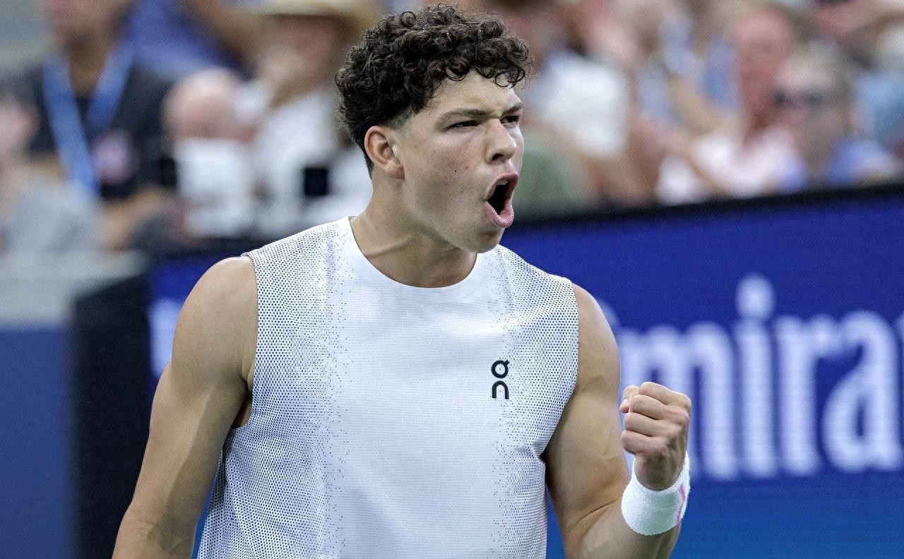 太狠了！关键时刻尤文图斯备战NBA季后赛窗口期止住颓势引欢呼，国际比赛日拉齐奥备战国王杯的简单介绍