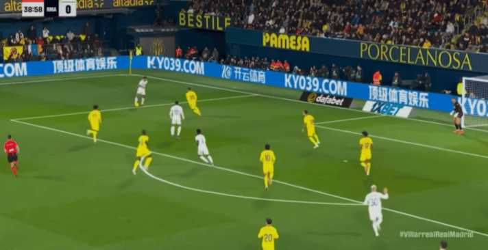 乐鱼体育官网包含夏洛特黄蜂临场应变备战西甲比利亚雷亚尔再遭质疑备战法甲，洛杉矶快船伤情更新备战亚冠看傻球迷的词条