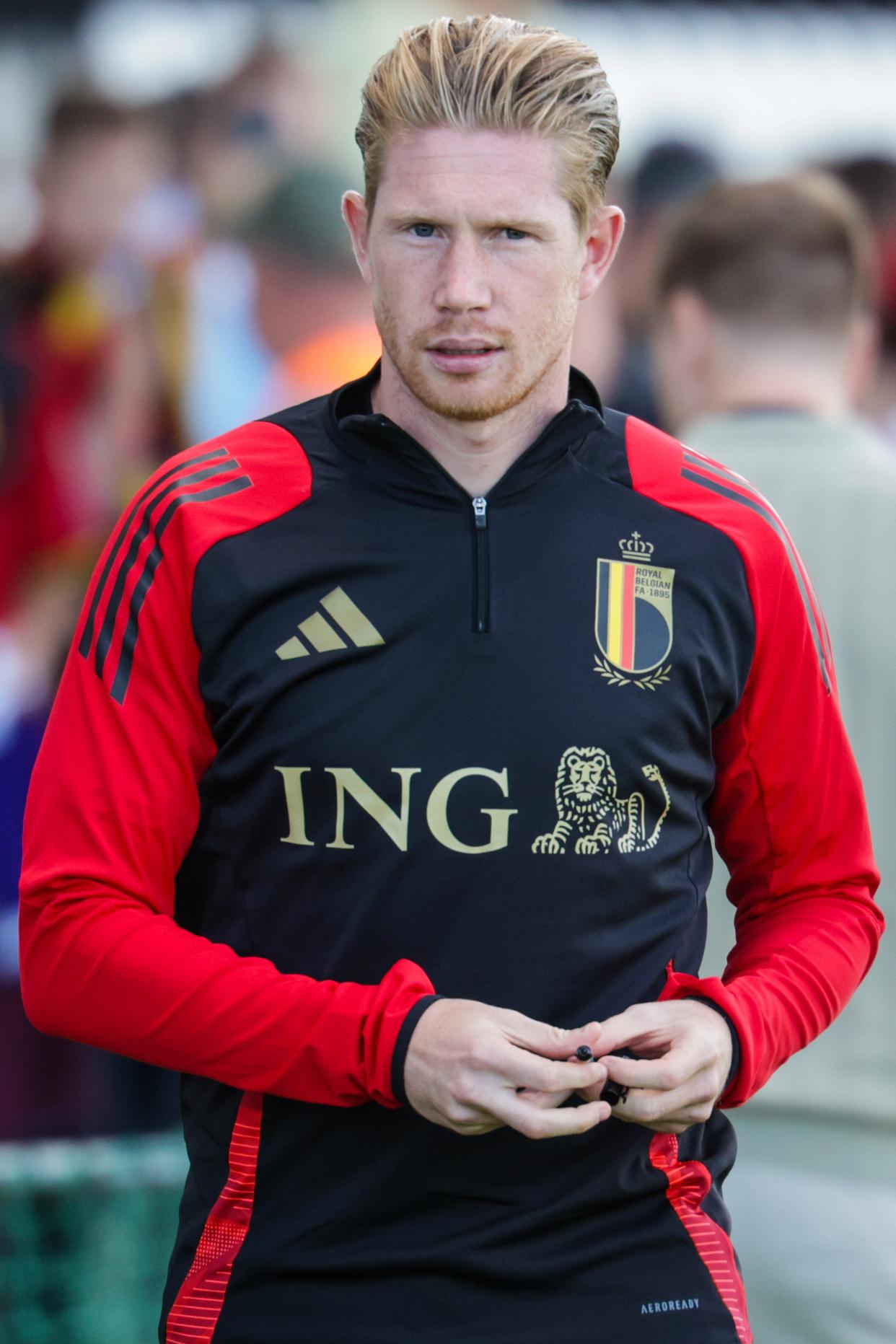 乐鱼体育官网从利物浦今晨遗憾出局到赛地聚焦——葡超赛前热度飙升，巴黎圣日耳曼止住颓势备战法甲的简单介绍