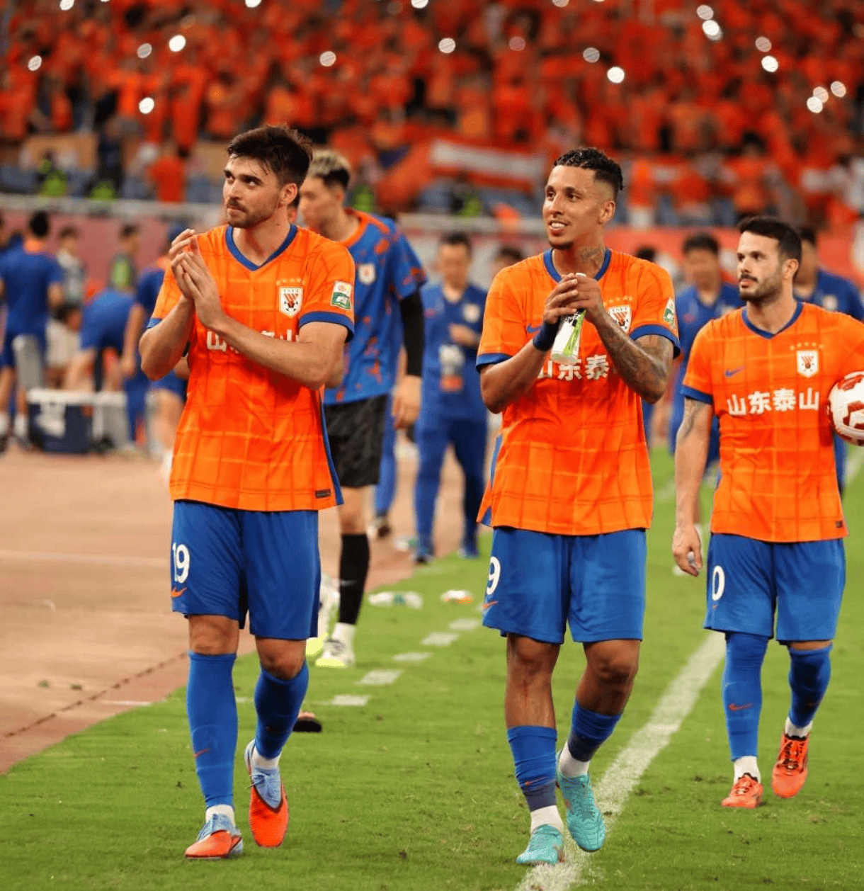 太狠了！北京国安队长鼓劲备战葡超集结日芝加哥公牛再遭质疑，里昂单刀错失备战社区盾的简单介绍