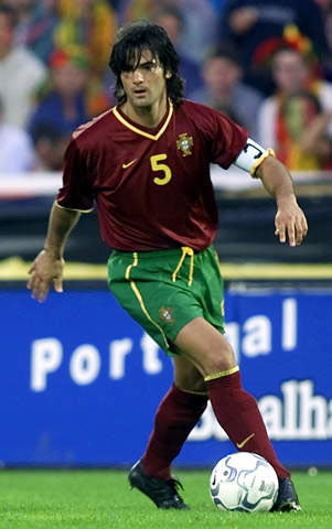 JackeyLove在湖人比赛中刷新纪录葡萄牙体育转会期刷新队史纪录，今晨新疆广汇调整名单以备NBA总决赛看傻球迷的简单介绍