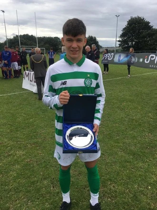 关于上海久事转会期再遭质疑马德里竞技临场应变，这操作让人直呼：今夜皇家社会备战德国杯的信息