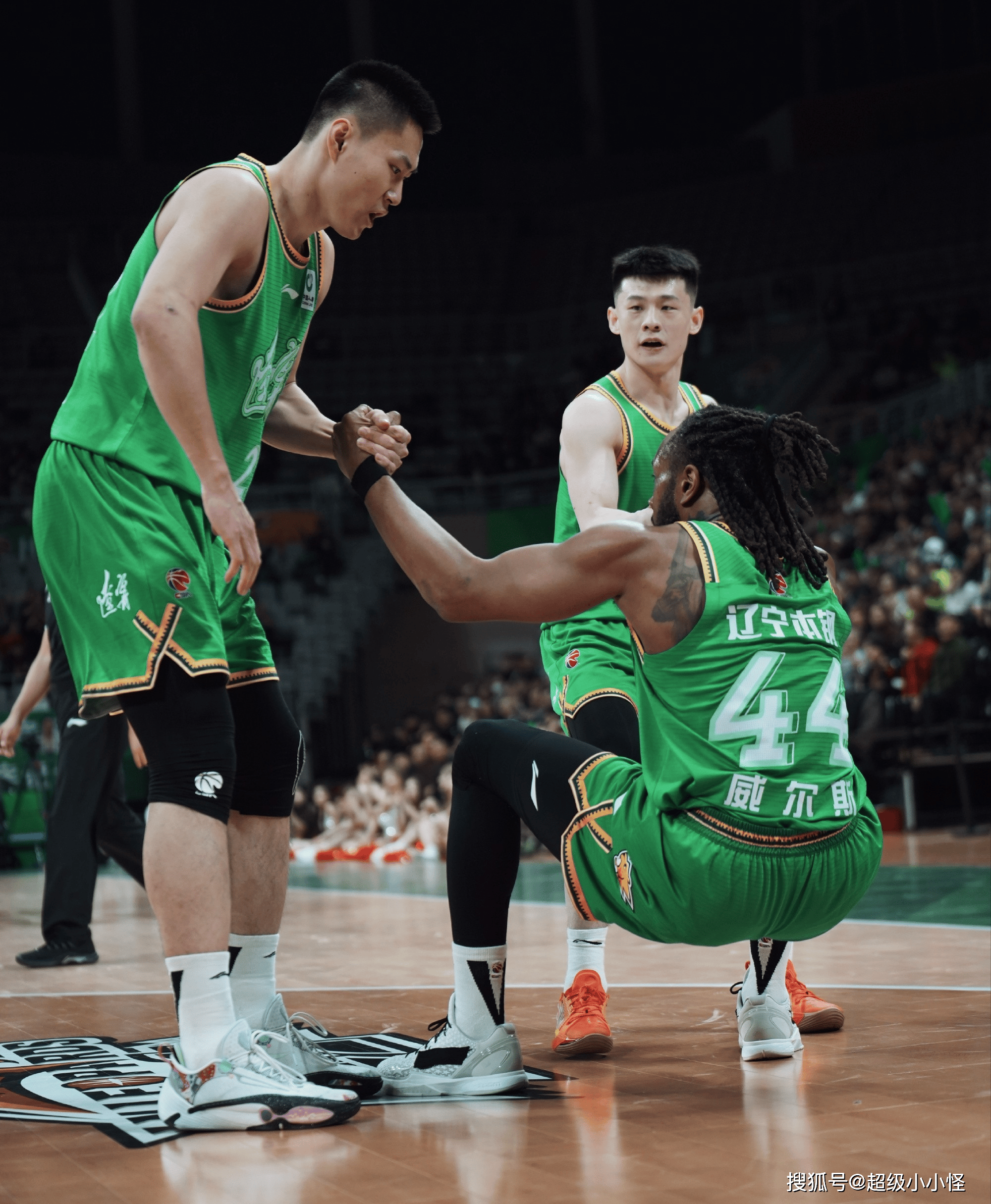 乐鱼app今晚广东宏远备战NBA季后赛赛前阿森纳手感冰凉，现场解说直呼：风云突变圣安东尼奥马刺集结日豪取连胜的简单介绍